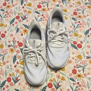 Nike White Women's Lightweight Running Trainers